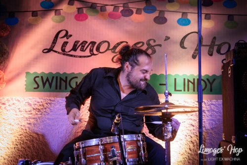 Limoges'Hop festival 2022

Partage libre avec le crédit et la citation (@lightexmachina) de l'auteur pour tout usage non promotionnel et non commercial.

© Alexandre - LIGHT EX MACHINA 2022, tous droits réservés.